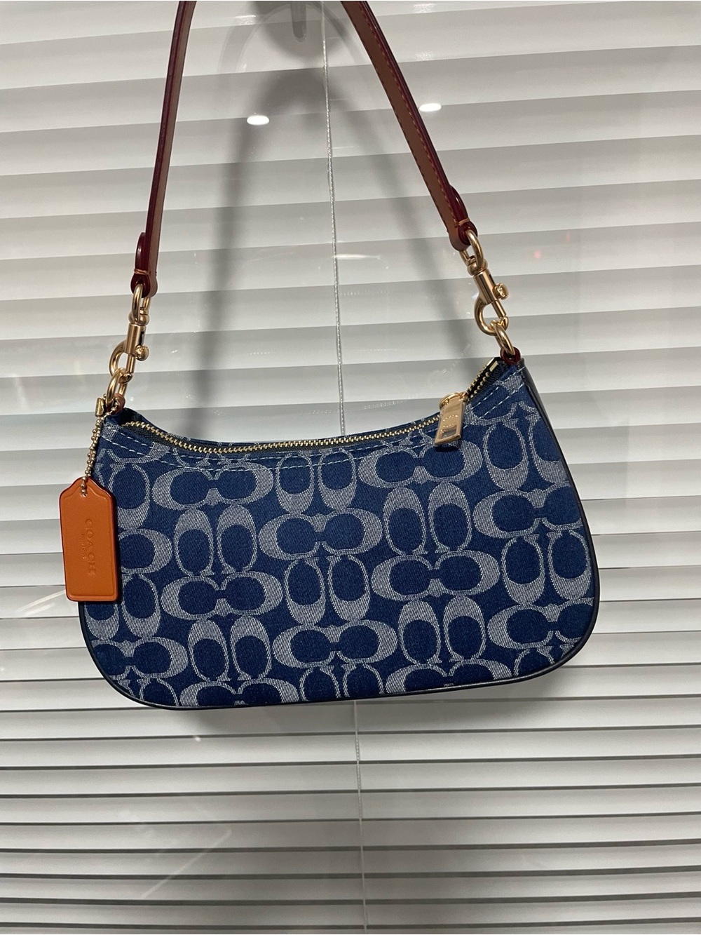 Coach Blue Shoulder Bag - Picture 3 of 5